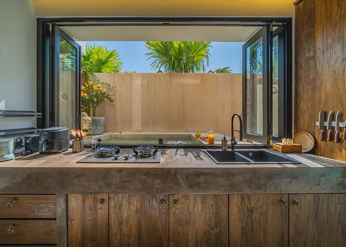 The Banyan - Luxe 2br With Hot Tub & Ice Bath Villa Canggu (Bali)